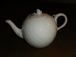 Fehér herendi Rocaille teáskanna, 15 cm
