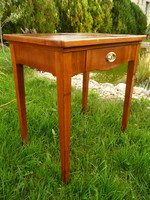 Antique, Art Nouveau, small women's desk / laptop table