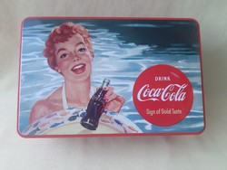 Coca Cola fémdoboz, zsanéros (nem kicsi!)