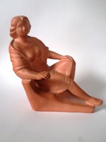 László Marosán: woman with armrests 25 cm terracotta