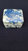 Old Chinese faience bonbonier