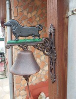 Öntöttvas nagyméretű kutyás tacskós kutyusos   csengő kolomp, harang Gyönyörű ajándéknak valò