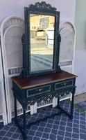 Unique, special toilet table, dressing table