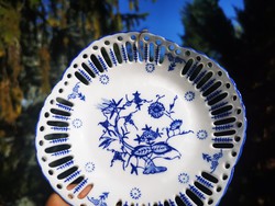 Meissen patterned Dutch bowl
