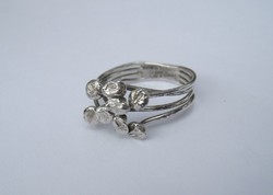 Design ezüst gyűrű bogyós díszítéssel - 1 Ft-os aukciók!