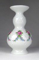 1G357 Wallendorf porcelán váza 13.5 cm