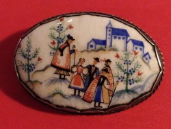 Antik K. Holéczy Etus festett porcelán bross