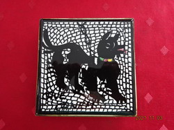 Kutya mintás kerámia edényalátét, mérete 11 x 11 cm. Vanneki!