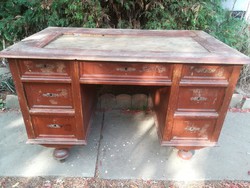 Tin German desk for renovation! I will give it to the first offer!