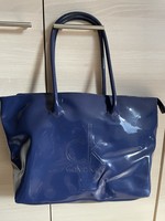 Calvin Klein női táska porzsákjával