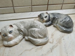 Porcelán fekvő cica 2 db eladó!