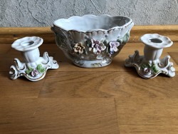 Gyönyörű virágmintás porcelán gyertyatartók és tálka / kínáló