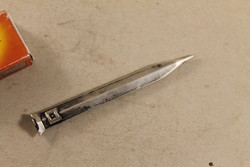 Ezüst toll vagy íróeszköz 83