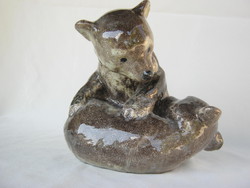 Gál Béla iparművészeti kerámia szobor játszó medvék