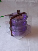 Üveg lilaszínű mécsestartó, mécsessel 3db saját dobozában