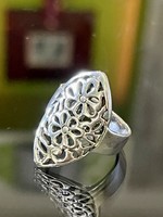 Csodálatos, áttört mintás ezüst gyűrű