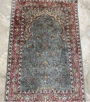 SZ448 Kasmiri 100% selyemszőnyeg 126x80cm