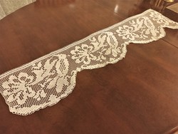 Bird crochet shelf border with lace - 97x25 cm