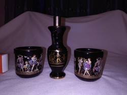 Aranyozott görög porcelán parfümös tégely és két csésze - együtt