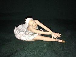Wallendorf táncoló hölgy porcelán figura 17 cm
