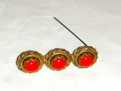 Antik bross koral vagy koralszerű kövekkel.  105.