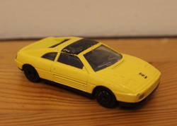 Matchbox 9. sárga Ferrari