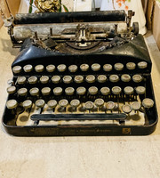 Régi Naumann Erika írógép
