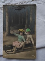 Antik kézzel színezett fotólap/képeslap, Karácsony, téli táj, szánkózó gyerekek 1913