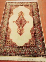185 x 105 cm kézi csomózású Iráni Kirman szőnyeg eladó
