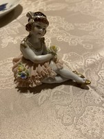 Nápolyi porcelán kis hölgy