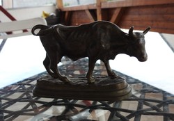 Antik bronz szarvasmarha - tehén