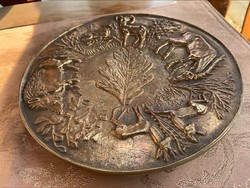 Rácz Edit szignózott vadász bronz tál, falidísz, 1600 g.FOGLALVA
