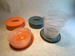 4 pcs. Plastic cup that can be folded or even opened