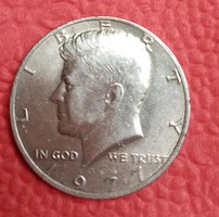 Kennedy fél dollár 1977-ből