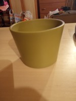 Beautiful matte green pot new