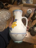 Corundum ceramic vase, signed, 20 cm high, in perfect condition.