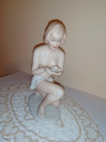 Gyönyörű Wallendorf "Forrásból merítő akt"  porcelán