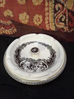 Szász Endre, Porcelán hamutál