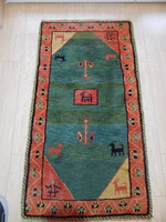 Kézi csomózású Gabbeh szőnyeg, 140 x 75 cm.