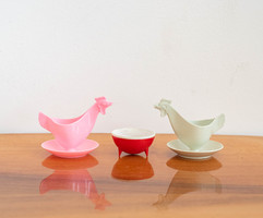 3 pcs retro plastic egg cup - two hens and one ufo