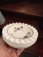 Zsolnay porcelán hamutartó, 15 cm-es átmérőjű. hibátlan darab.