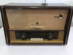 Hornyphon radio. 48X30 cm. In a sparing condition. I got it from Austria. 1960s.