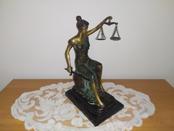 1,-Ft Jelzett szignós bronz Justicia szobor