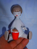 Art deco Hollóházi porcelán figura-Homokozó kislány