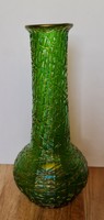 Irizáló váza, csurgatott üvegdíszítéssel