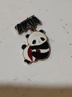 Mini jelzett panda zománc kitűző