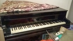 Zongora, bécsi mechanikás, páncéltőkés, eredeti thonet zongoraszékkel
