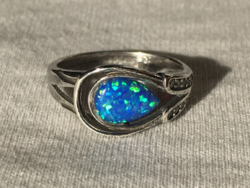 Női ezüst gyűrű opál kővel