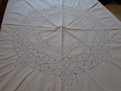 Toledo tablecloth, tablecloth 144 x 141 cm.