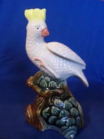 Vintage kakadu csonkon